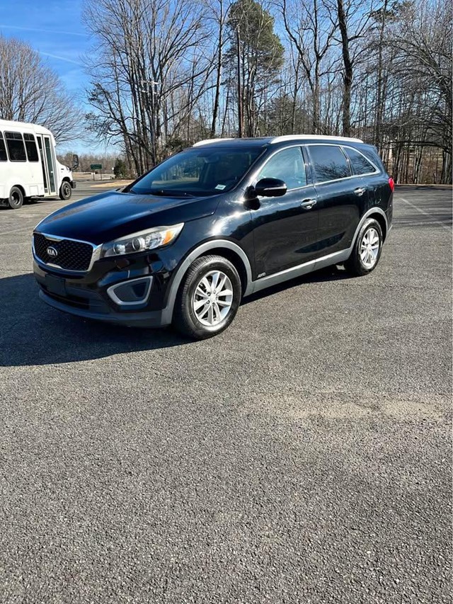 Kia Sorento LX AWD in Mt Airy