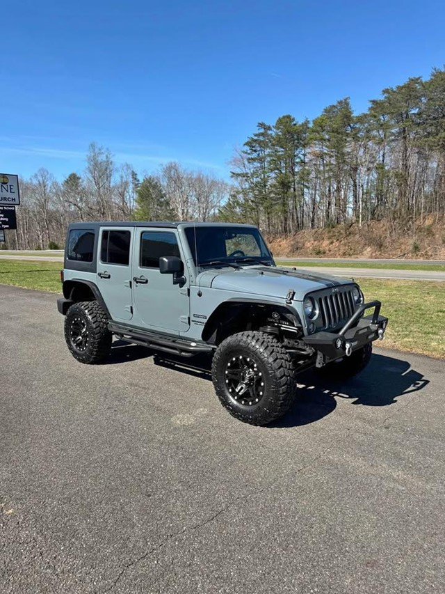 Jeep Wrangler Unlimited Sport 4WD in Mt Airy