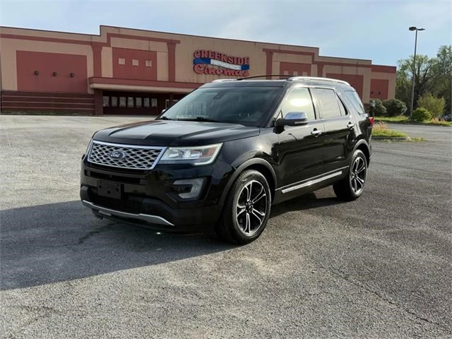 Ford Explorer Platinum AWD in Mt Airy