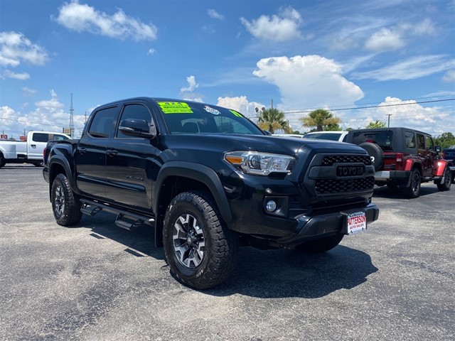 Toyota Tacoma TRD OFF-ROAD Double Cab 4WD in Wilmington