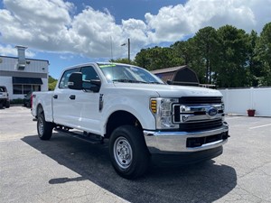 Picture of a 2019 Ford F-250 STX Crew Cab FX4 4WD
