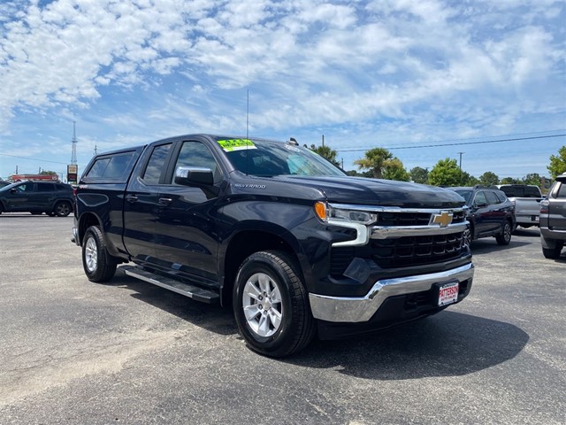 Chevrolet Silverado 1500 LT Double Cab 4WD in Wilmington