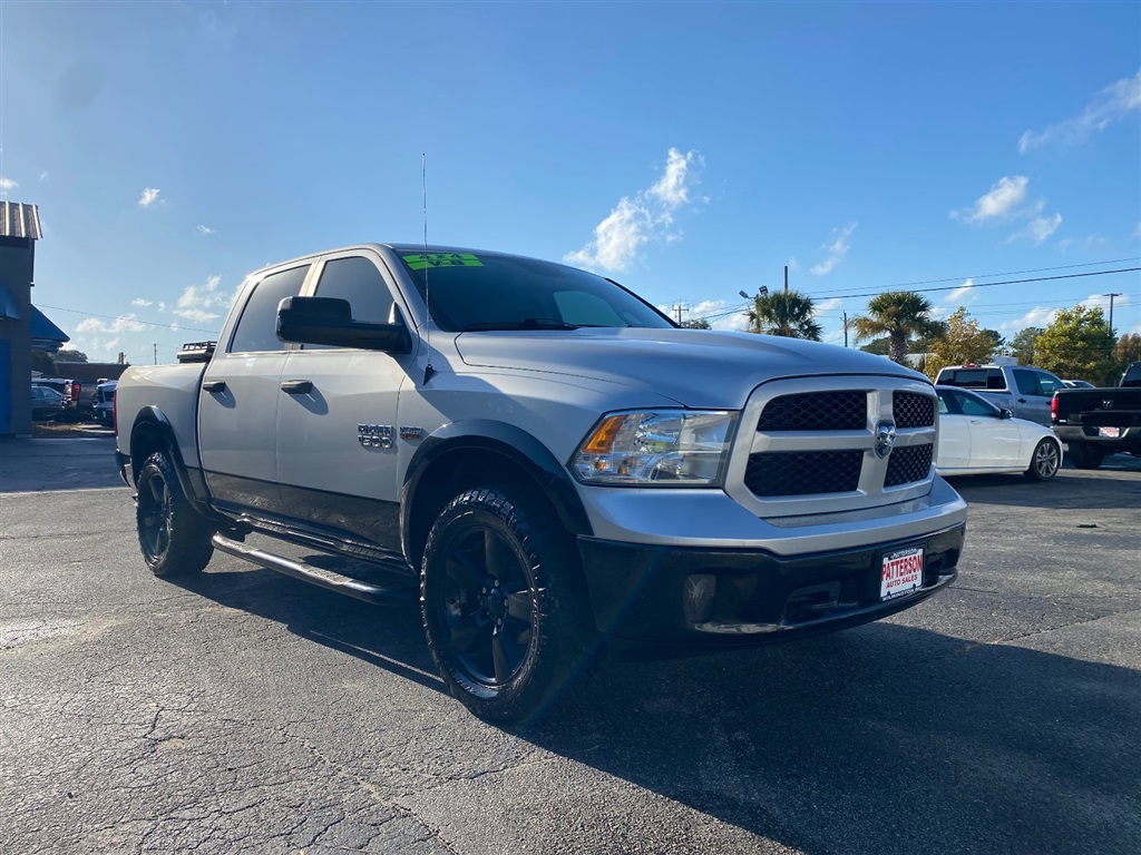 2016 RAM Ram 1500 Pickup Outdoorsman's photo