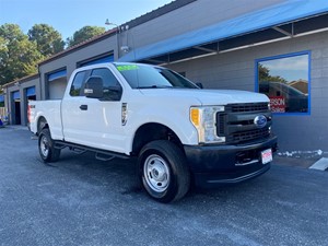 Picture of a 2017 Ford F-250 Supercab 4WD