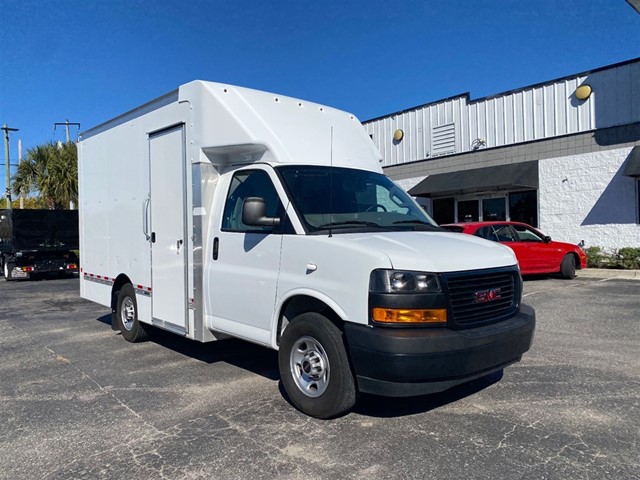 GMC Savana G3500 139 In. in Wilmington