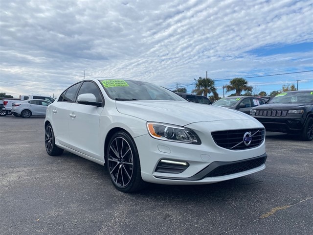 Volvo S60 T5 Dynamic in Wilmington