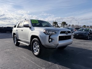 Picture of a 2019 Toyota 4RUNNER SR5 PREMIUM 4WD