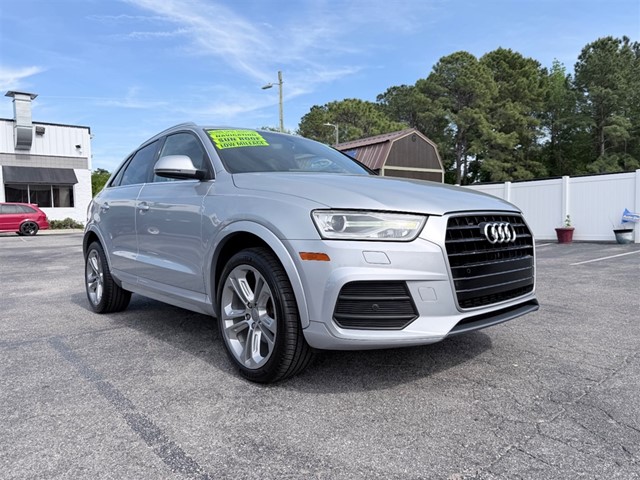 Audi Q3 Premium Plus in Wilmington