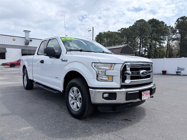 Ford F-150 XLT FX4 in Wilmington