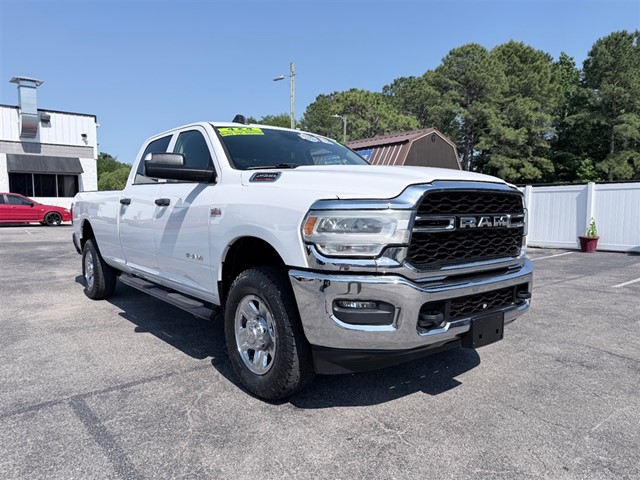 RAM 2500 Crew Cab 4WD in Wilmington