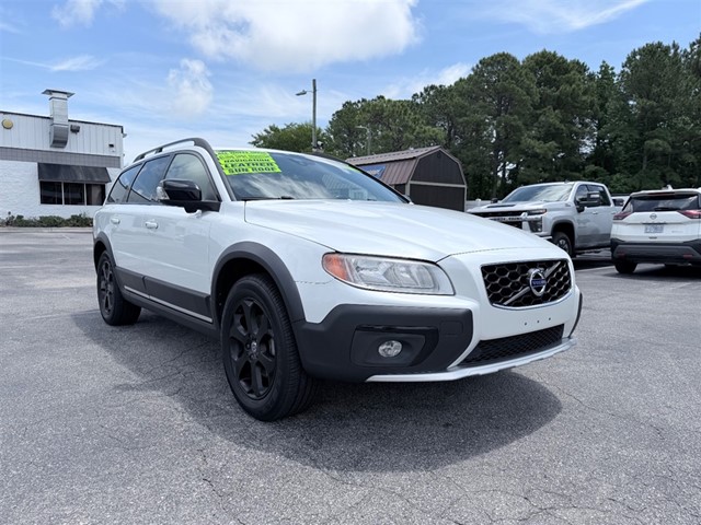 Volvo XC70 T5 Classic Premier AWD in Wilmington