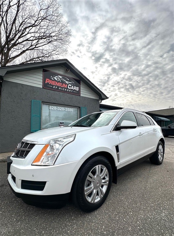 Cadillac SRX Luxury AWD in Hickory