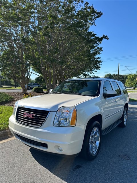 2010 GMC Yukon SLT1 2WD