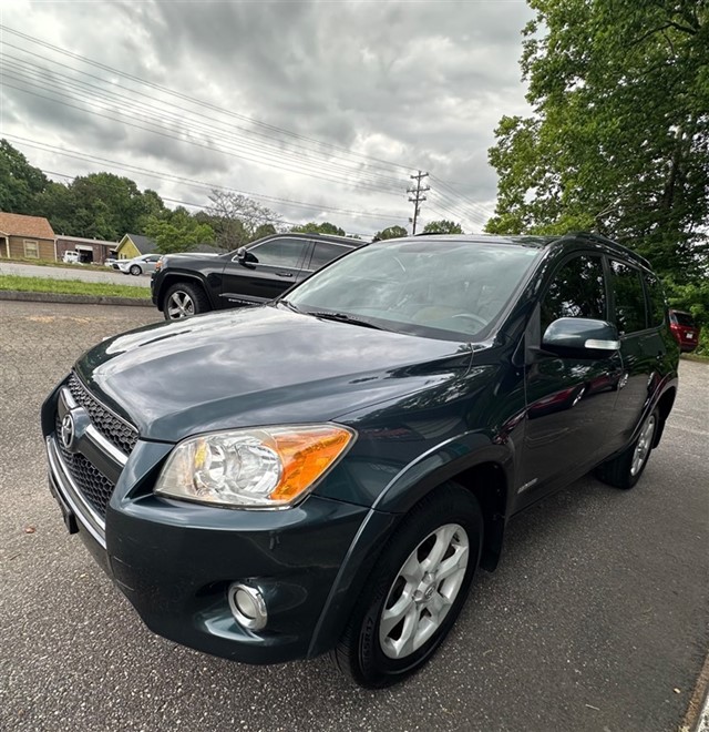 Toyota RAV4 Limited I4 4WD in Hickory