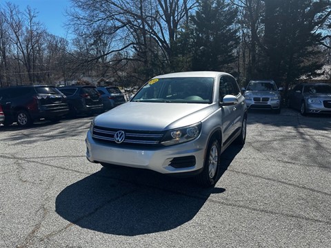 2014 Volkswagen Tiguan S