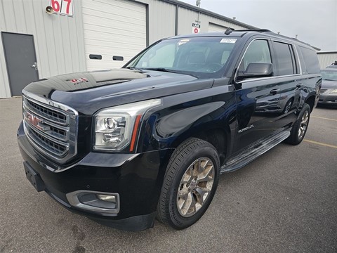 2015 GMC Yukon XL SLE 1/2 Ton 4WD