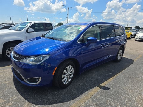 2018 Chrysler Pacifica Touring Plus
