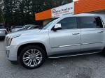 2017 Cadillac Escalade Pic 2811_V202509221129423