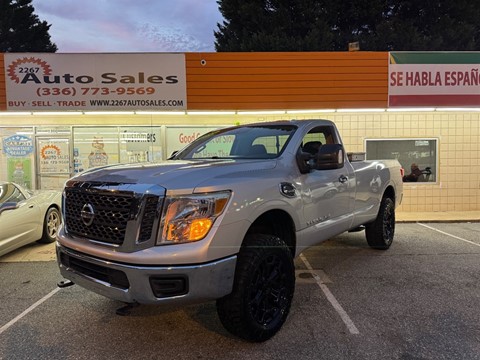 2017 Nissan Titan 4WD Diesel