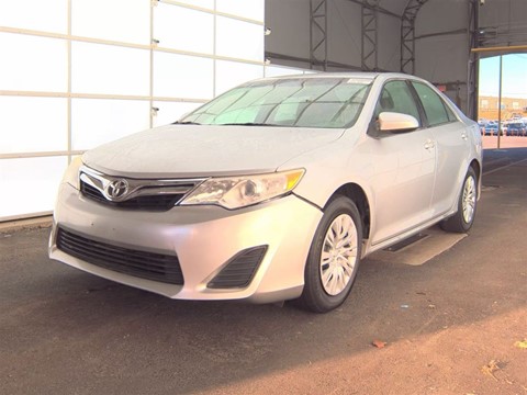 2014 Toyota Camry LE