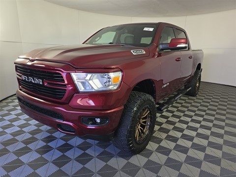 2019 RAM 1500 Big Horn Crew Cab SWB 4WD