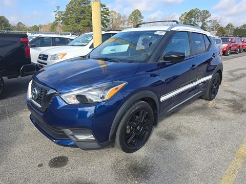 2020 Nissan Kicks SR