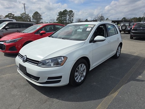 2017 Volkswagen Golf TSI SE 6A