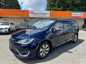2017 Chrysler Pacifica Hybrid Platinum