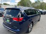 2017 Chrysler Pacifica Hybrid Pic 2811_V202603311153316