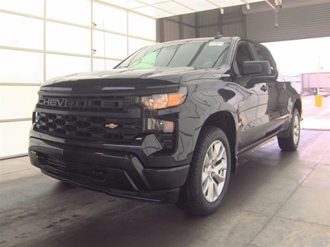2022 Chevrolet Silverado 1500 Custom Crew Cab 4WD