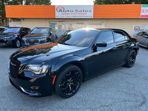 2018 Chrysler 300