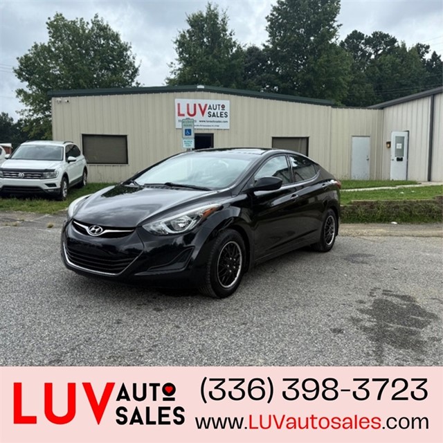 Hyundai Elantra SE 6AT in Greensboro