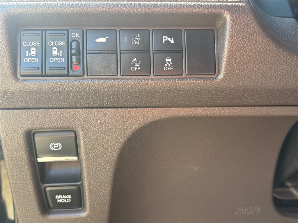 2018 Honda Odyssey Elite photo 21