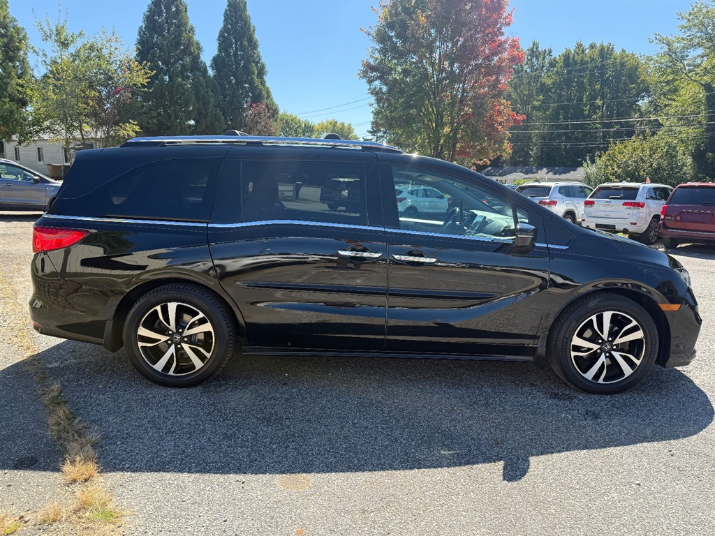 2018 Honda Odyssey Elite photo 6