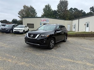 2017 Nissan Pathfinder SV 4WD for sale by dealer