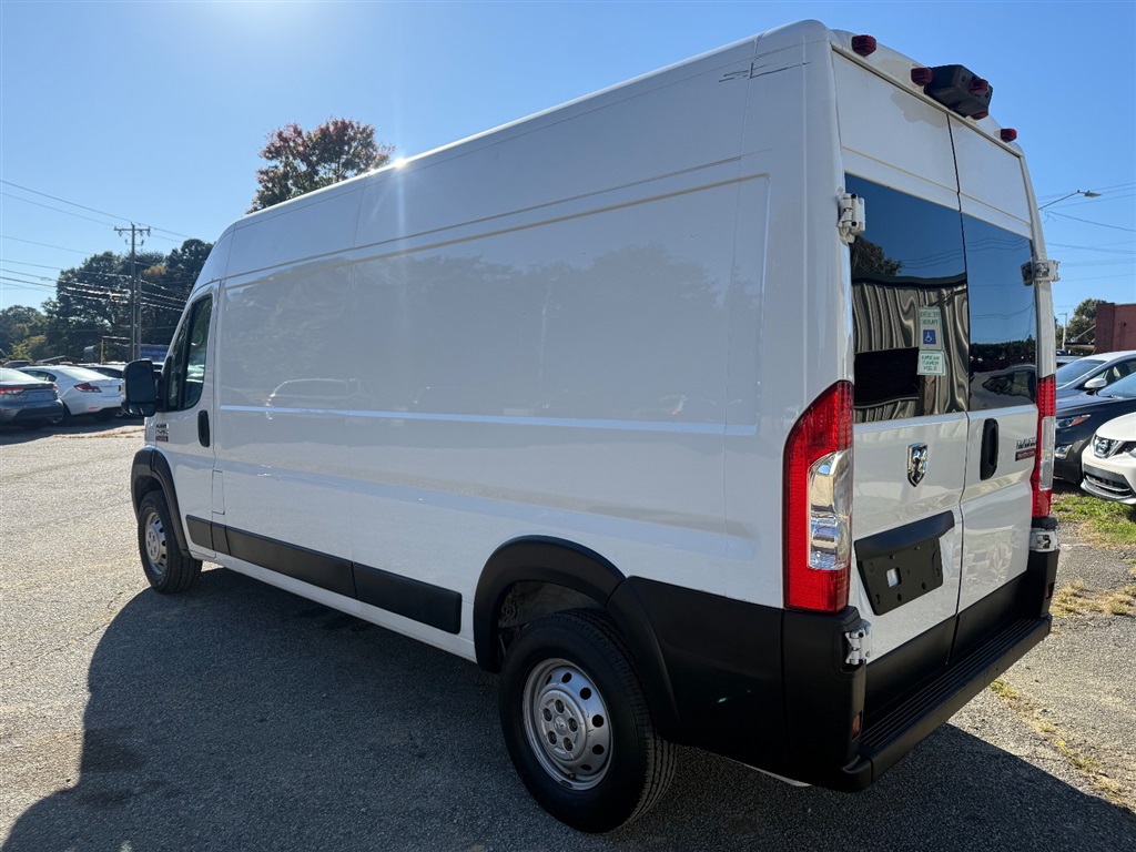 2021 Ram 2500 photo 2