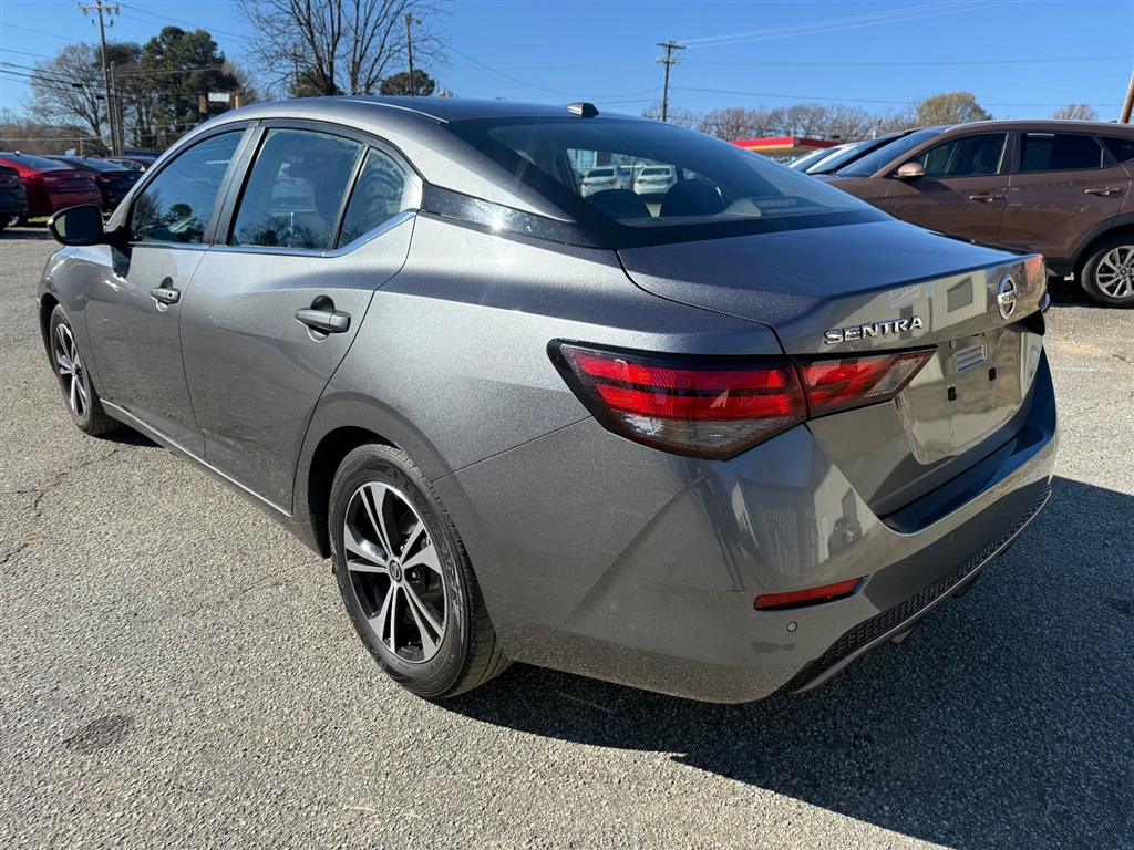 2021 Nissan Sentra SV photo 3