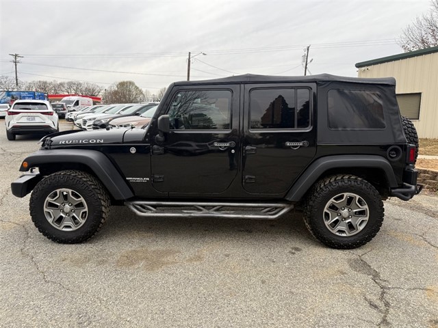 2017 Jeep Wrangler Unlimited Rubicon's photo