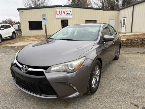 2015 Toyota Camry SE