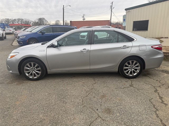 2015 Toyota Camry XLE Hybrid