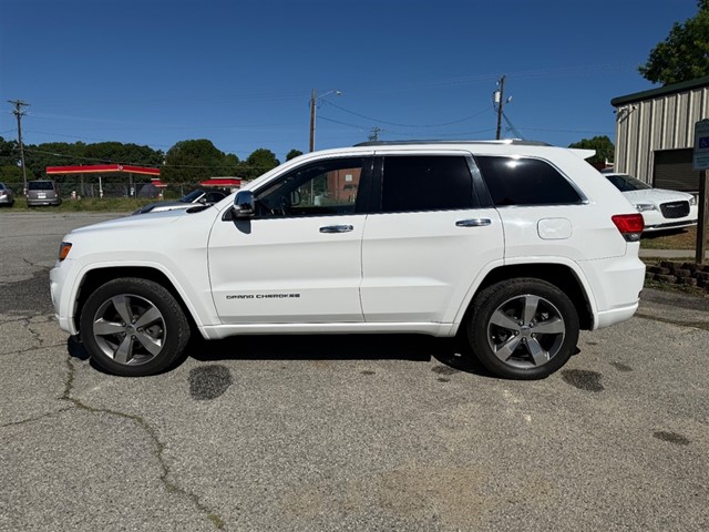 2015 Jeep Grand Cherokee Overland's photo