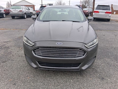 2015 Ford Fusion SE
