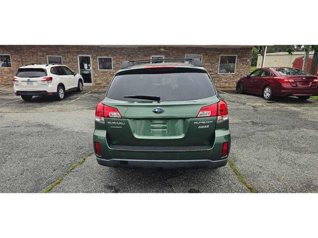 2013 Subaru Outback 2.5i Premium CVT PZEV's photo