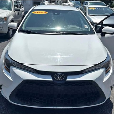 2022 Toyota Corolla LE