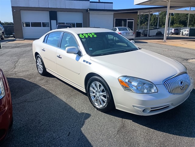 Buick Lucerne CXL in High Point