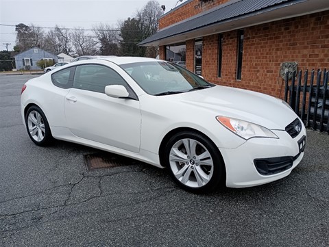 2011 Hyundai Genesis Coupe 2.0T Premium Auto