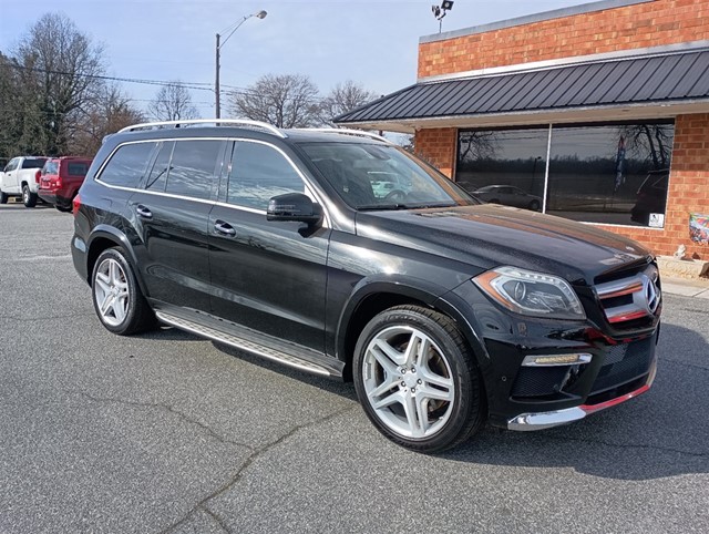 Mercedes-Benz GL-Class GL550 4MATIC in High Point