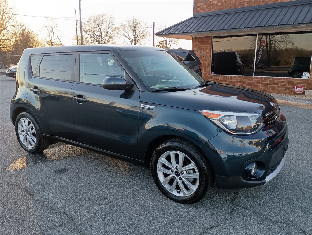 2018 Kia Soul +