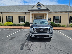 2017 Nissan Titan SV Crew Cab 4WD for sale by dealer