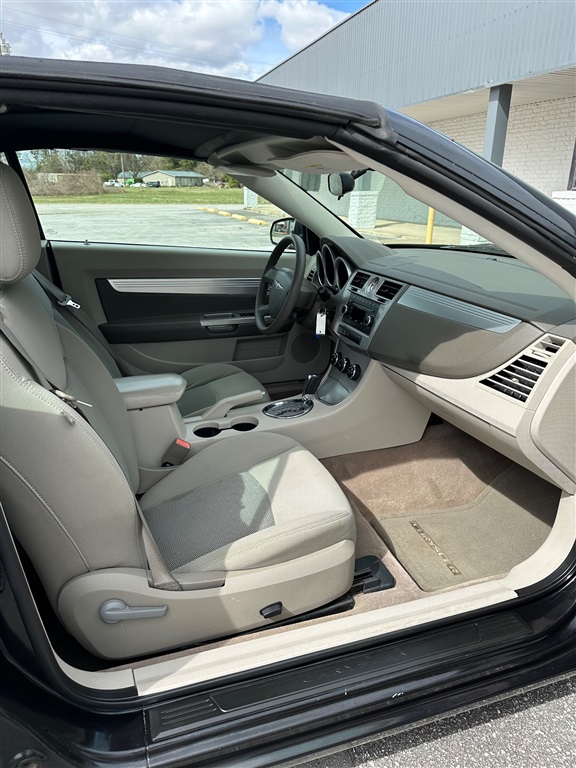 2010 Chrysler Sebring Touring - Photo 11